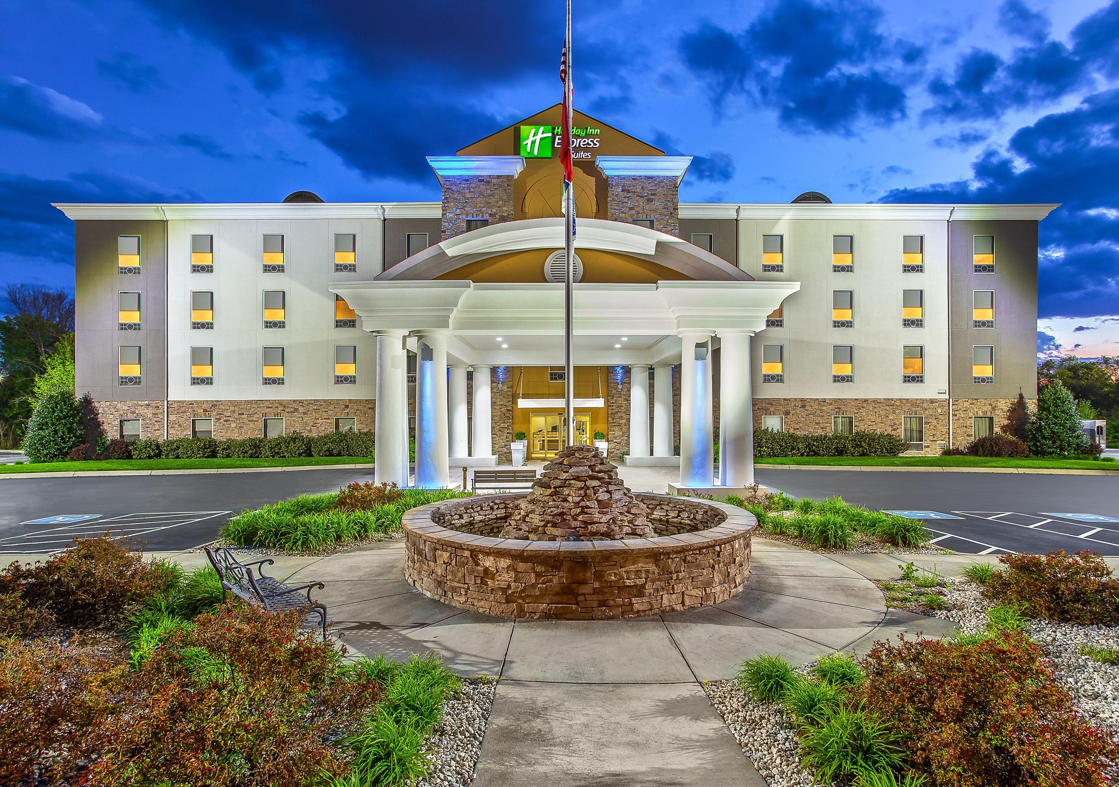 Holiday Inn Express & Suites Morristown By Ihg מראה חיצוני תמונה